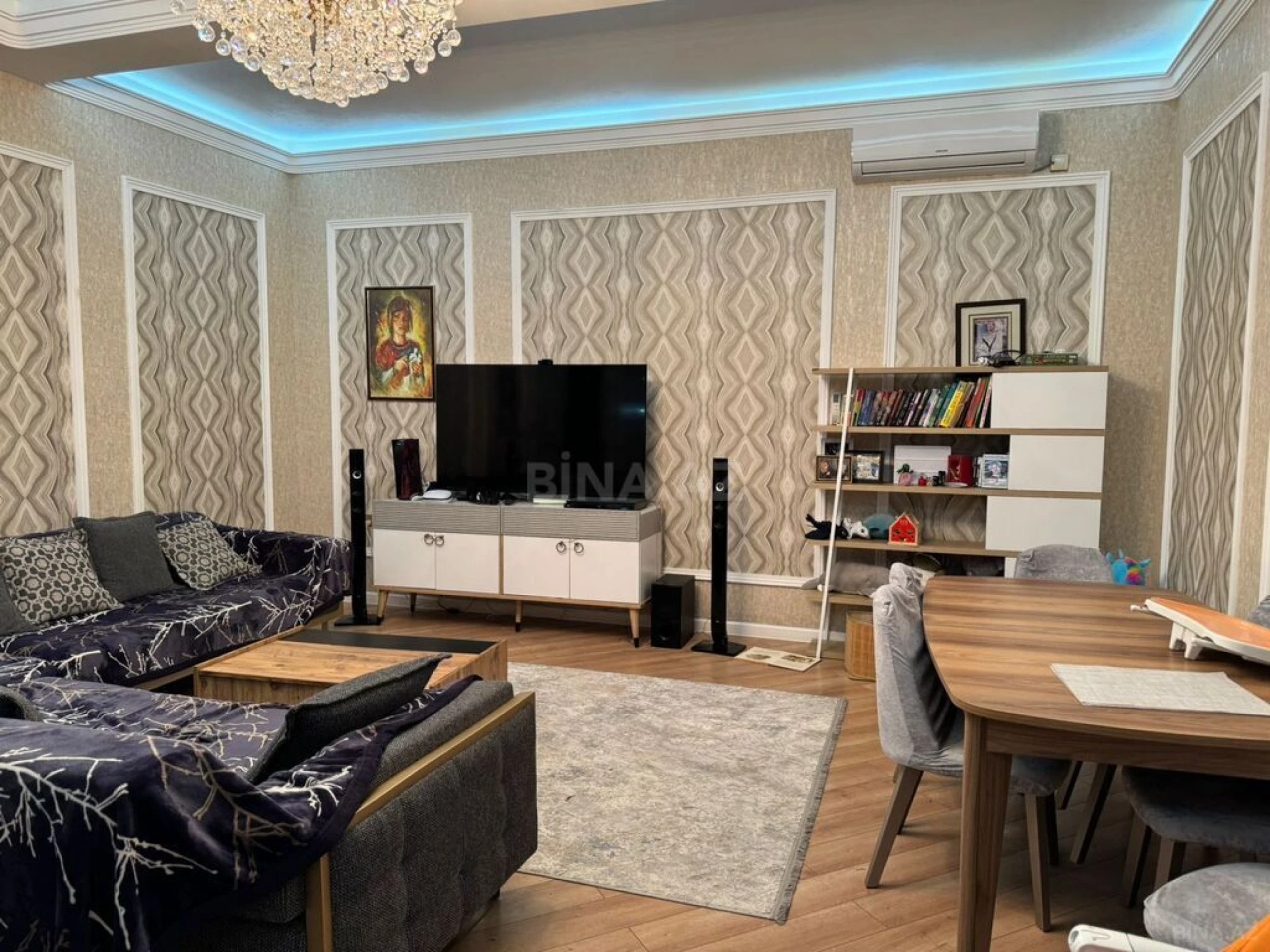 Kirayə verilir 5 otaqlı həyət evi 240 m²