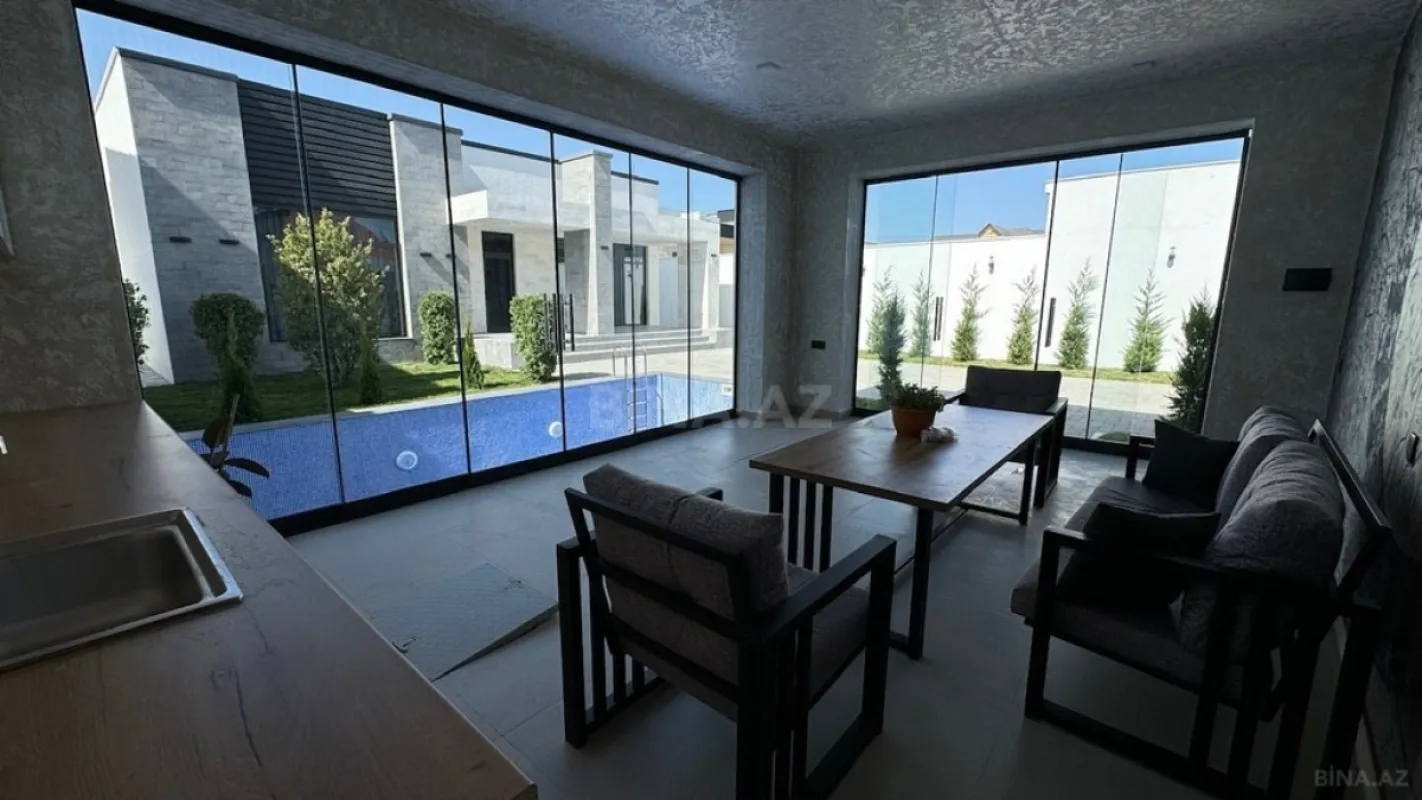 Satılır 4 otaqlı həyət evi 170 m²