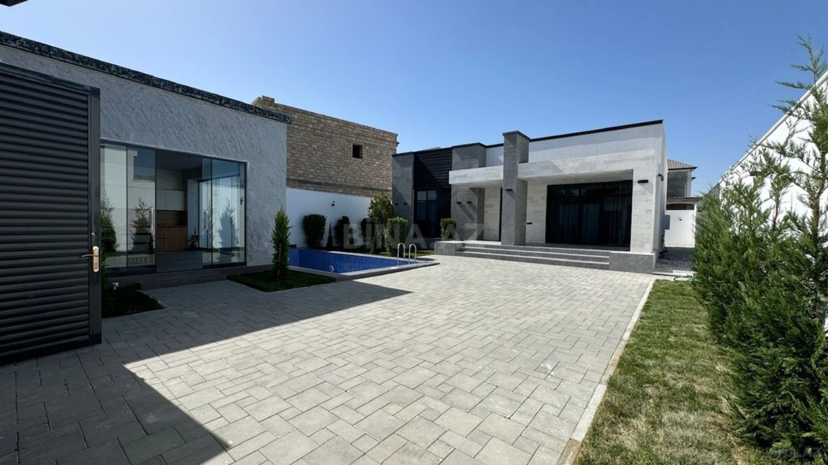 Satılır 4 otaqlı həyət evi 170 m²