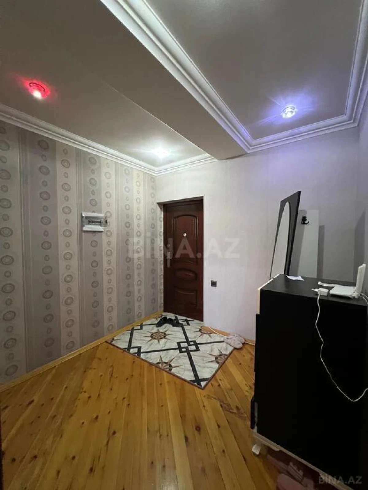 Satılır 3 otaqlı mənzil 88 m²