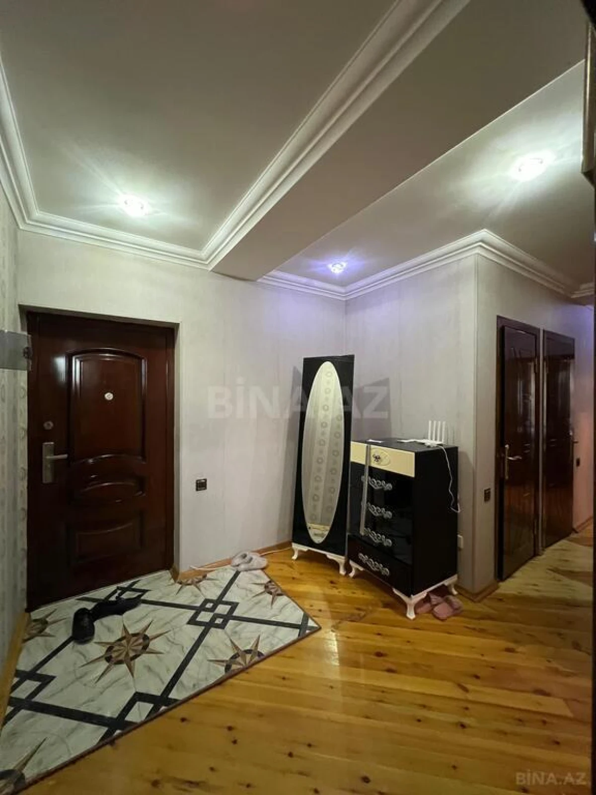 Satılır 3 otaqlı mənzil 88 m²