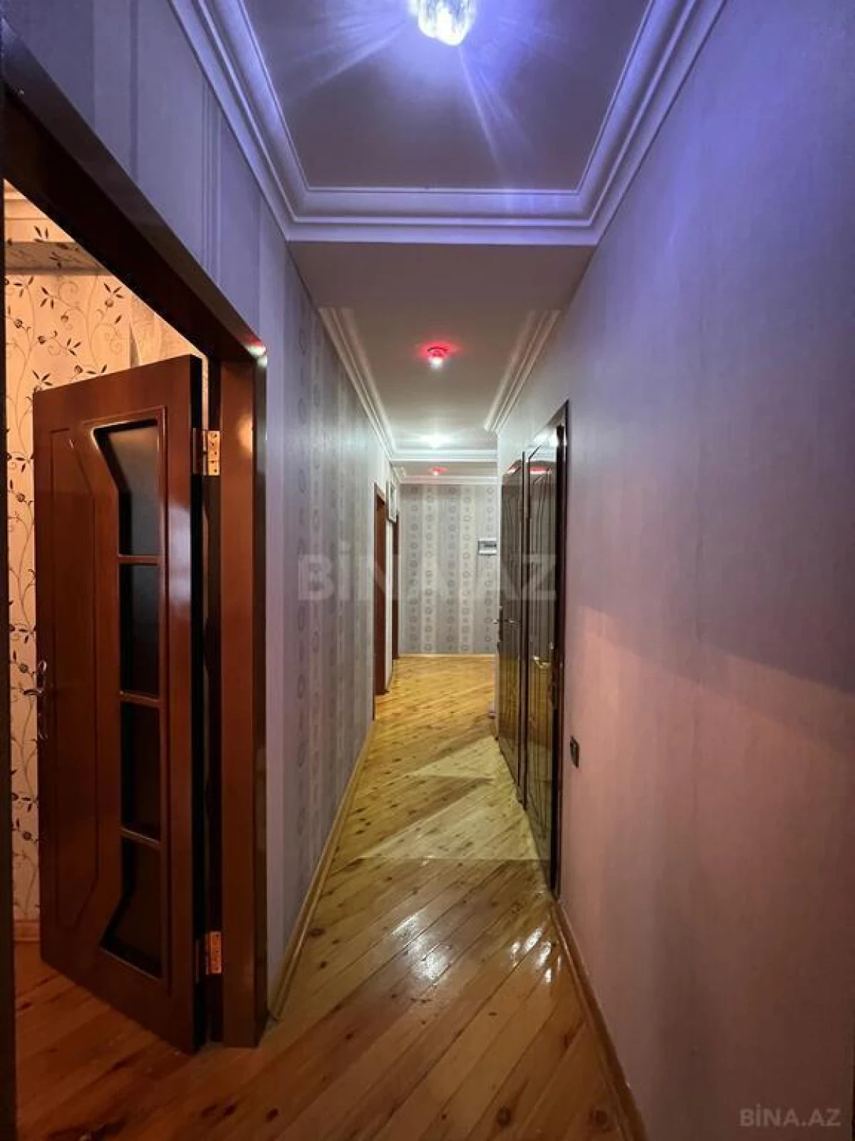 Satılır 3 otaqlı mənzil 88 m²