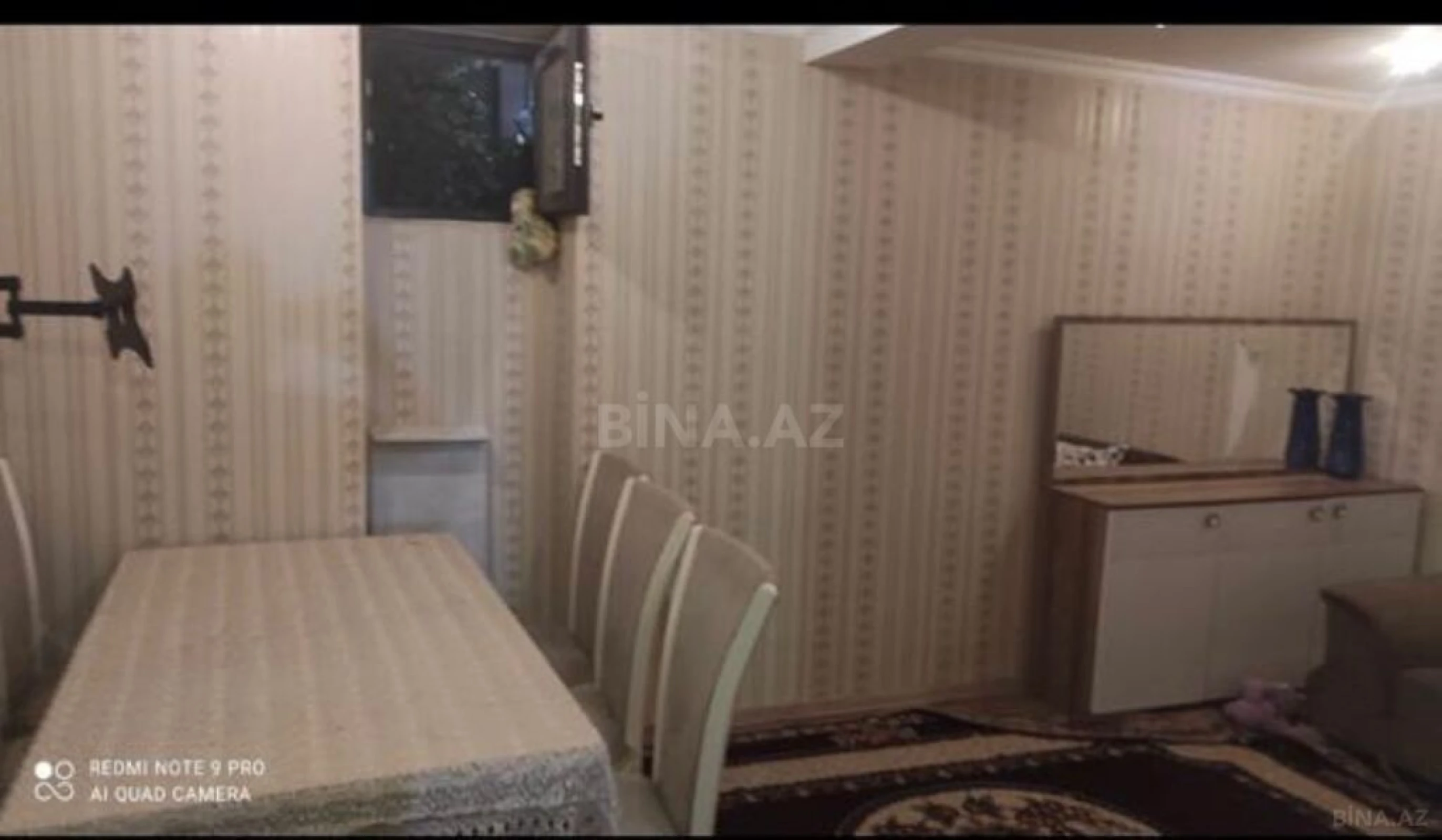 Satılır 6 otaqlı həyət evi 480 m²