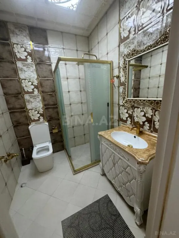 Kirayə verilir 2 otaqlı mənzil 68 m²