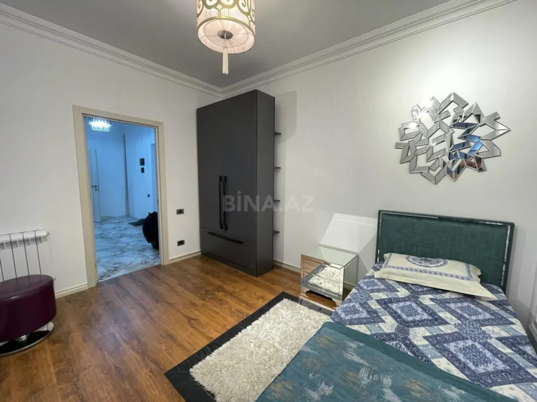 Kirayə verilir 3 otaqlı mənzil 110 m²