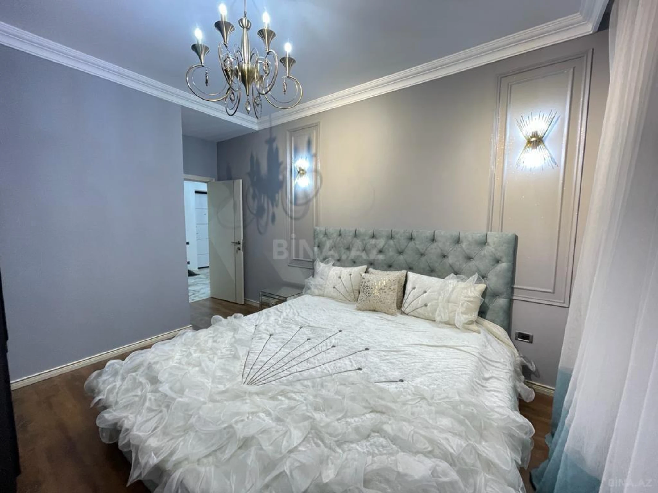 Kirayə verilir 3 otaqlı mənzil 110 m²