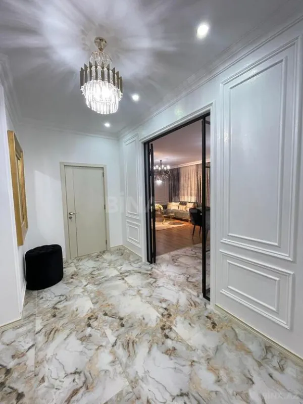 Kirayə verilir 3 otaqlı mənzil 110 m²