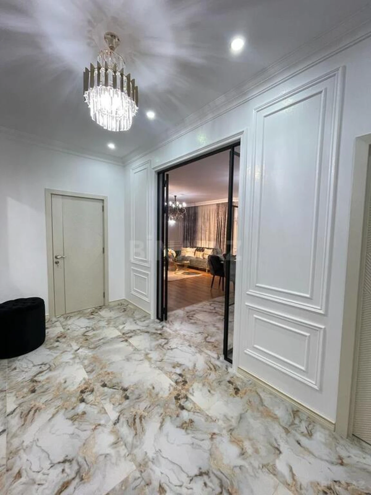 Kirayə verilir 3 otaqlı mənzil 110 m²