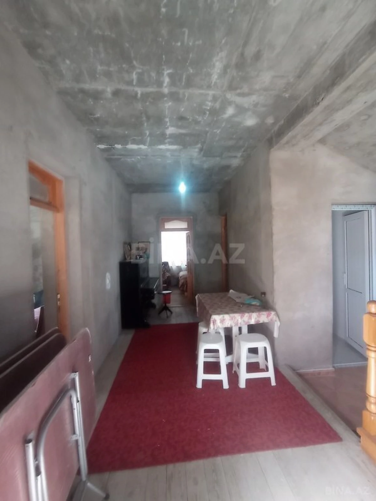 Satılır 6 otaqlı həyət evi 234 m²