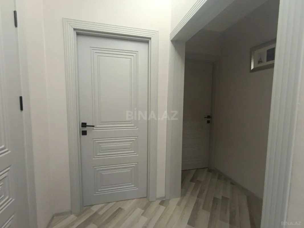 Satılır 3 otaqlı mənzil 115 m²