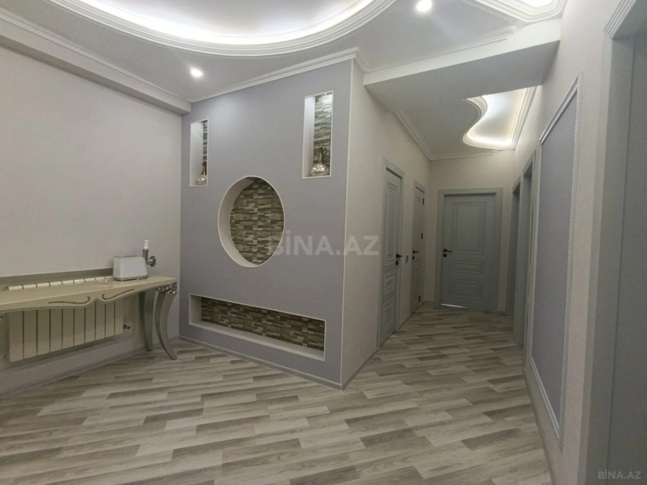 Satılır 3 otaqlı mənzil 115 m²