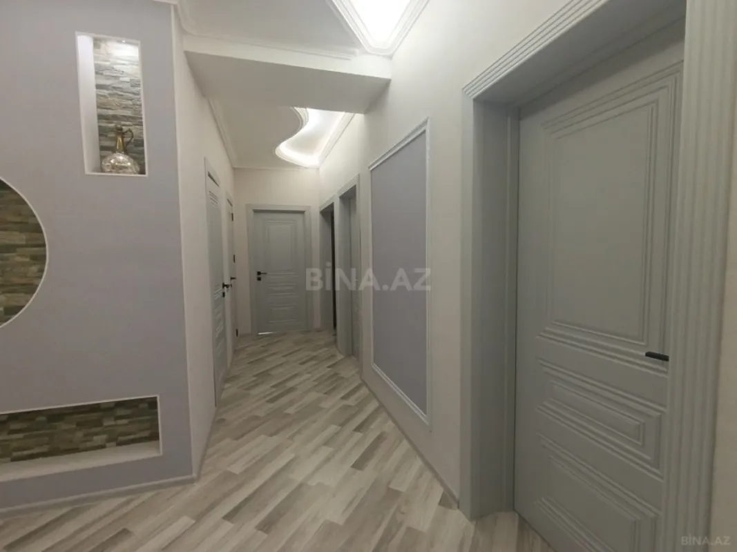 Satılır 3 otaqlı mənzil 115 m²