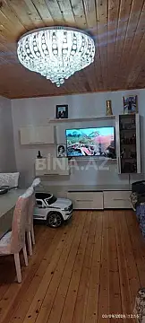 Satılır 6 otaqlı həyət evi 180 m²