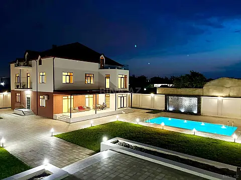 Satılır 6 otaqlı həyət evi 620 m² — Bakı, Mərdəkan 6 otaq 620.00 m²