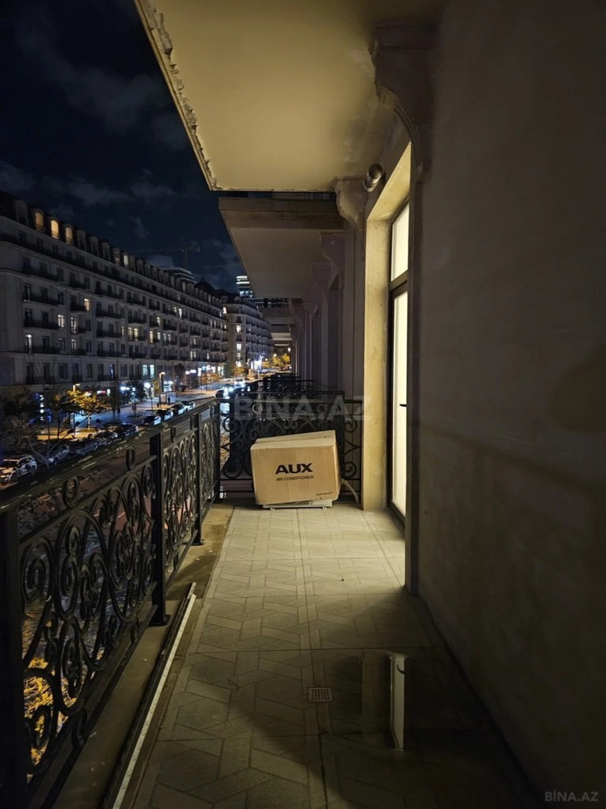 Kirayə verilir 2 otaqlı mənzil 100 m²