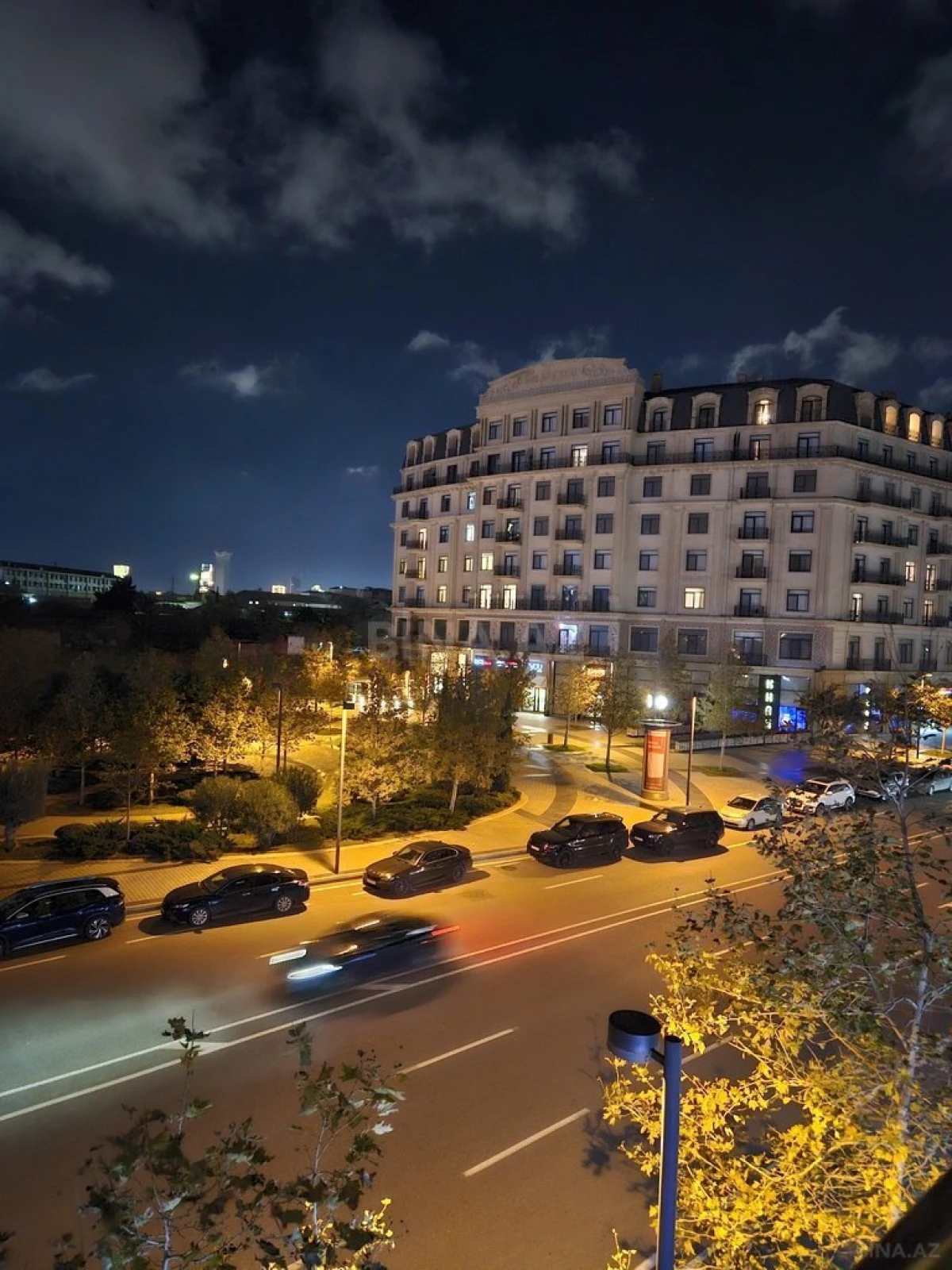 Kirayə verilir 2 otaqlı mənzil 100 m²