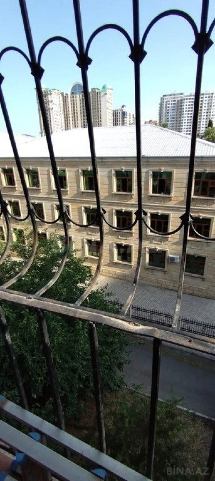 Satılır 3 otaqlı mənzil 73 m²