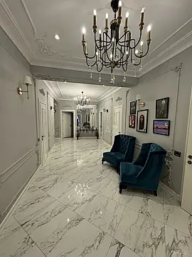 Satılır 4 otaqlı mənzil 266 m²