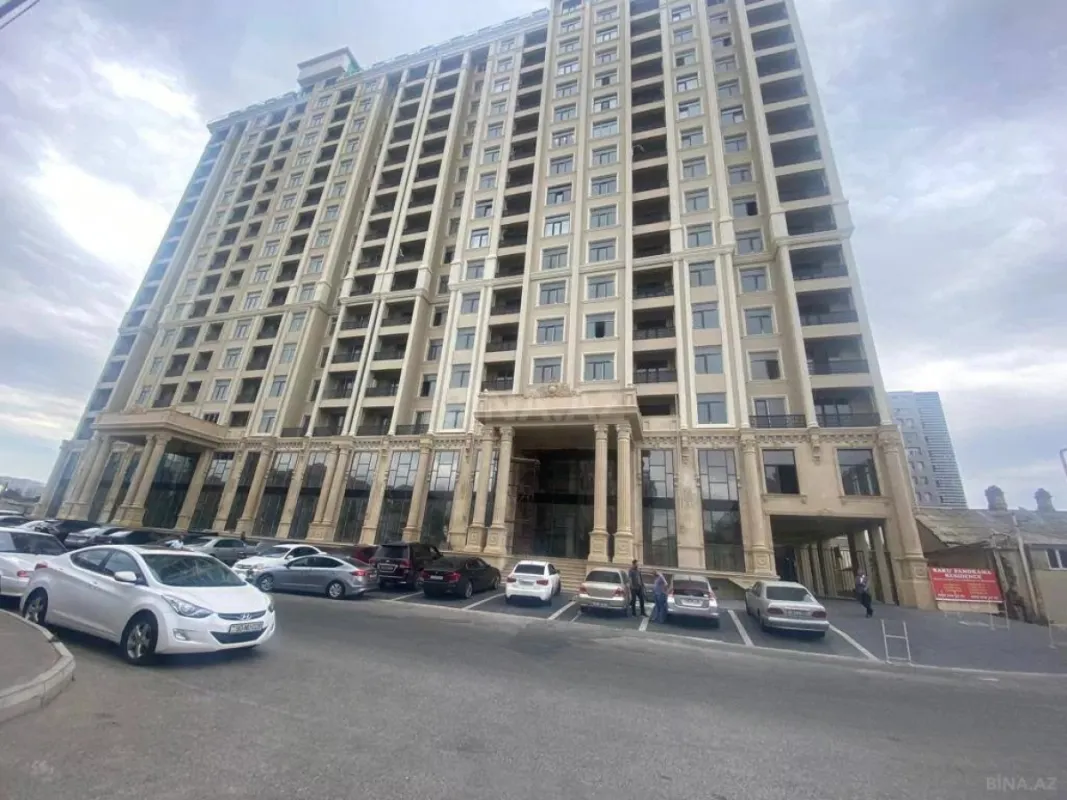 Satılır 3 otaqlı mənzil 110 m²