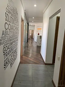 Satılır obyekt 290 m²