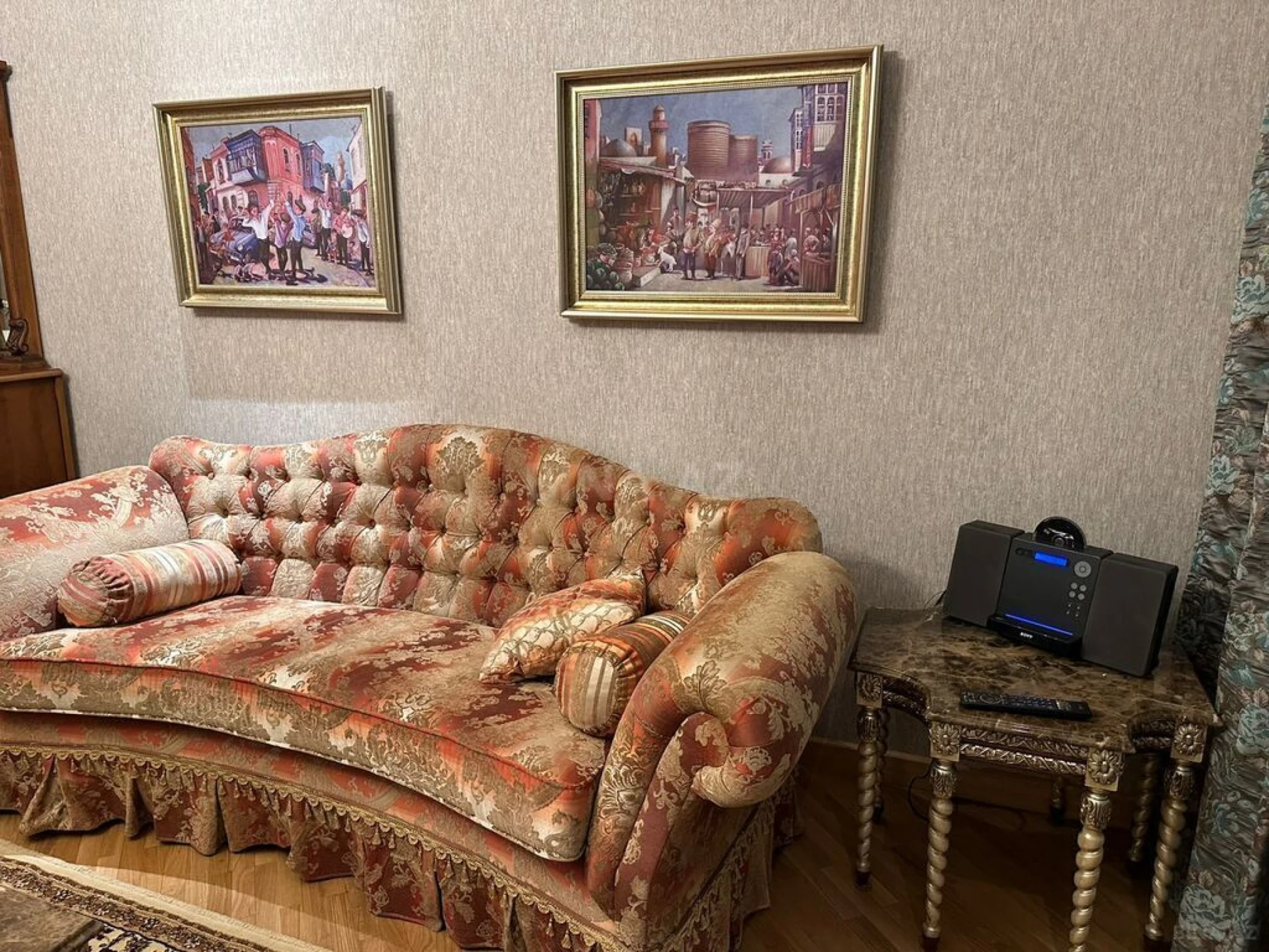 Kirayə verilir 3 otaqlı mənzil 162 m²