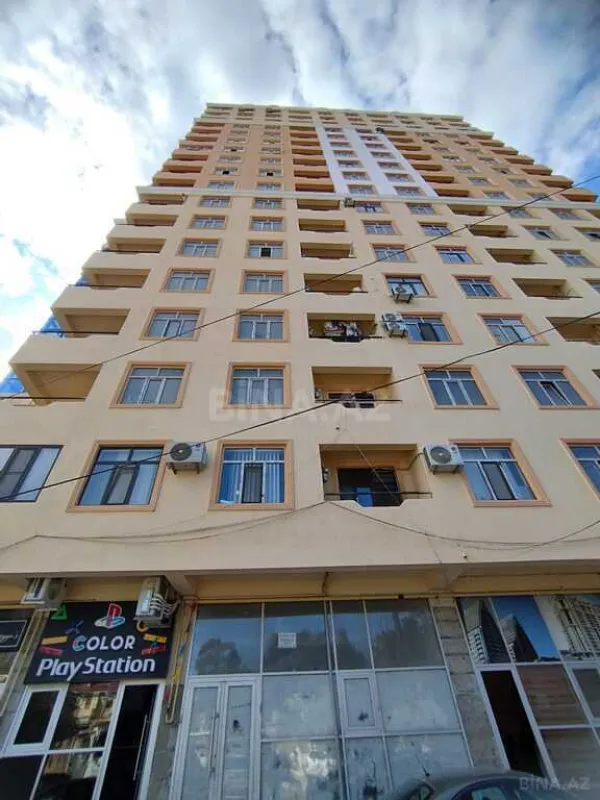 Satılır obyekt 132 m²