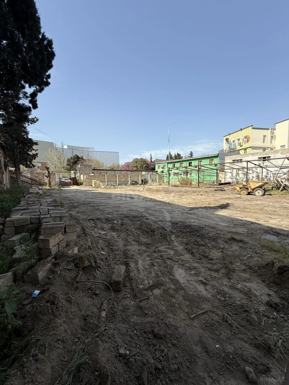 Satılır torpaq sahəsi 20 m²