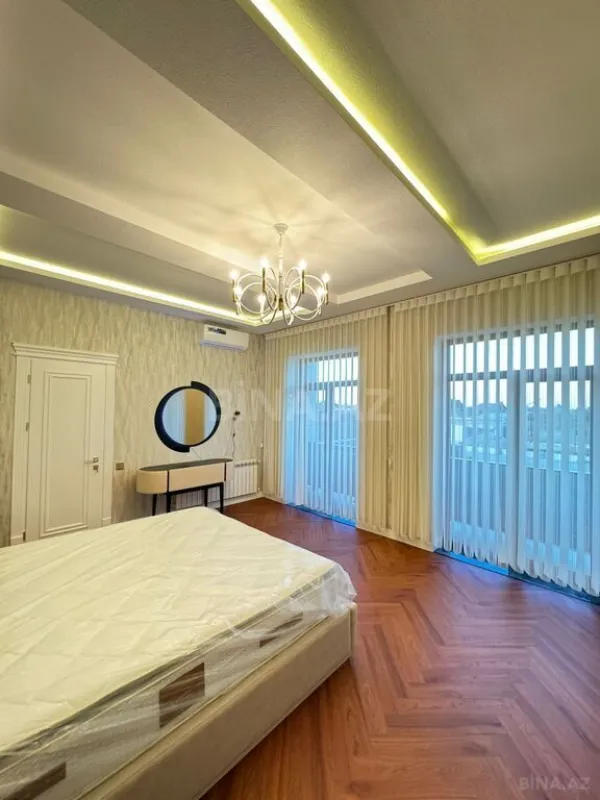 Satılır 6 otaqlı həyət evi 400 m²