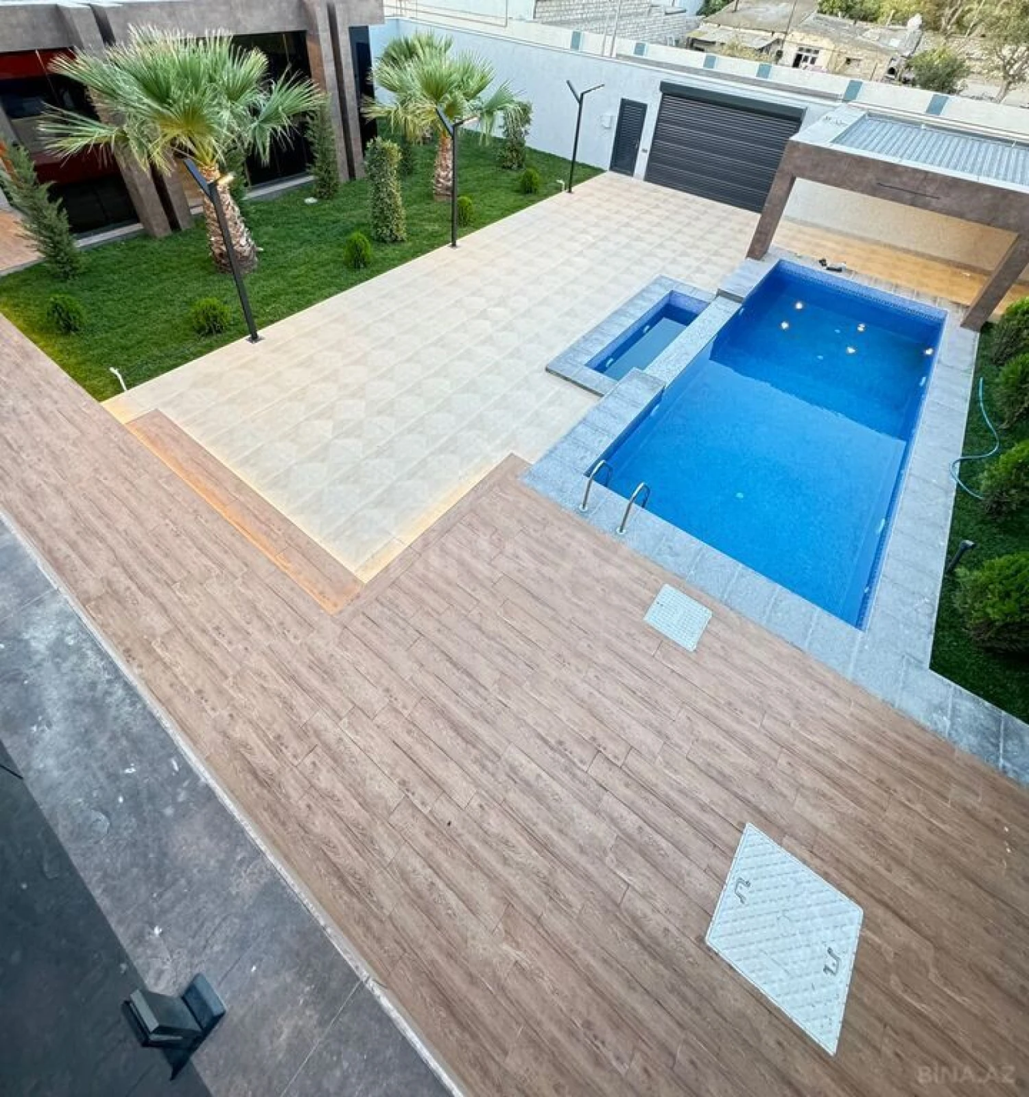 Satılır 6 otaqlı həyət evi 400 m²