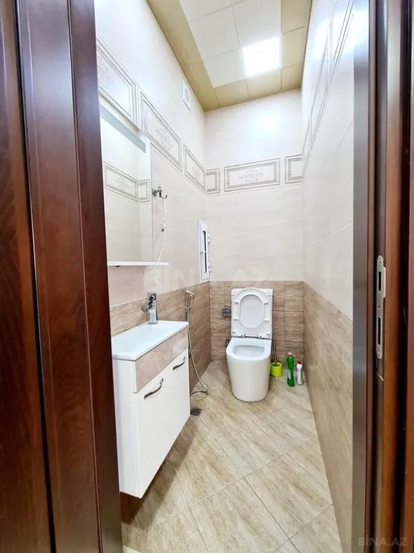Satılır 2 otaqlı mənzil 130 m²