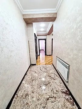 Satılır 2 otaqlı mənzil 130 m²