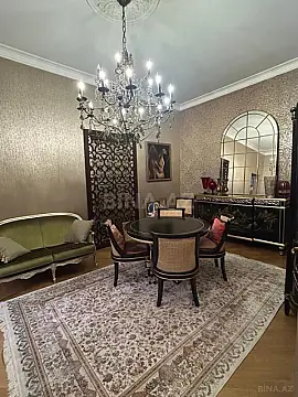 Satılır 6 otaqlı mənzil 280.5 m²