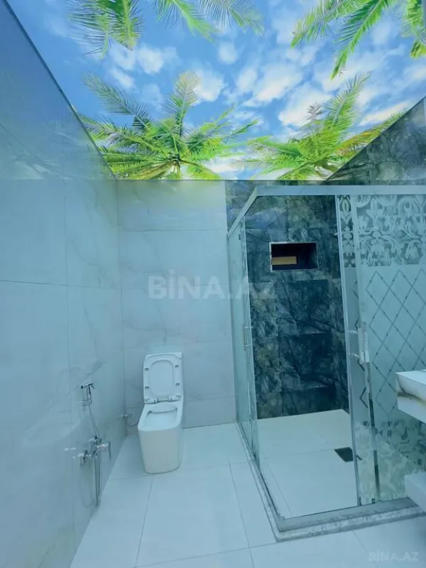 Satılır 6 otaqlı həyət evi 300 m²