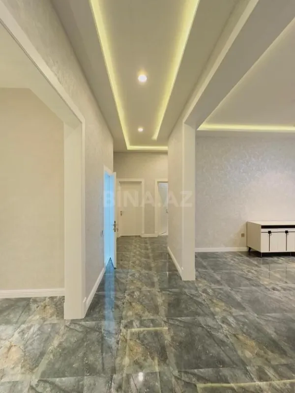 Satılır 4 otaqlı həyət evi 170 m²