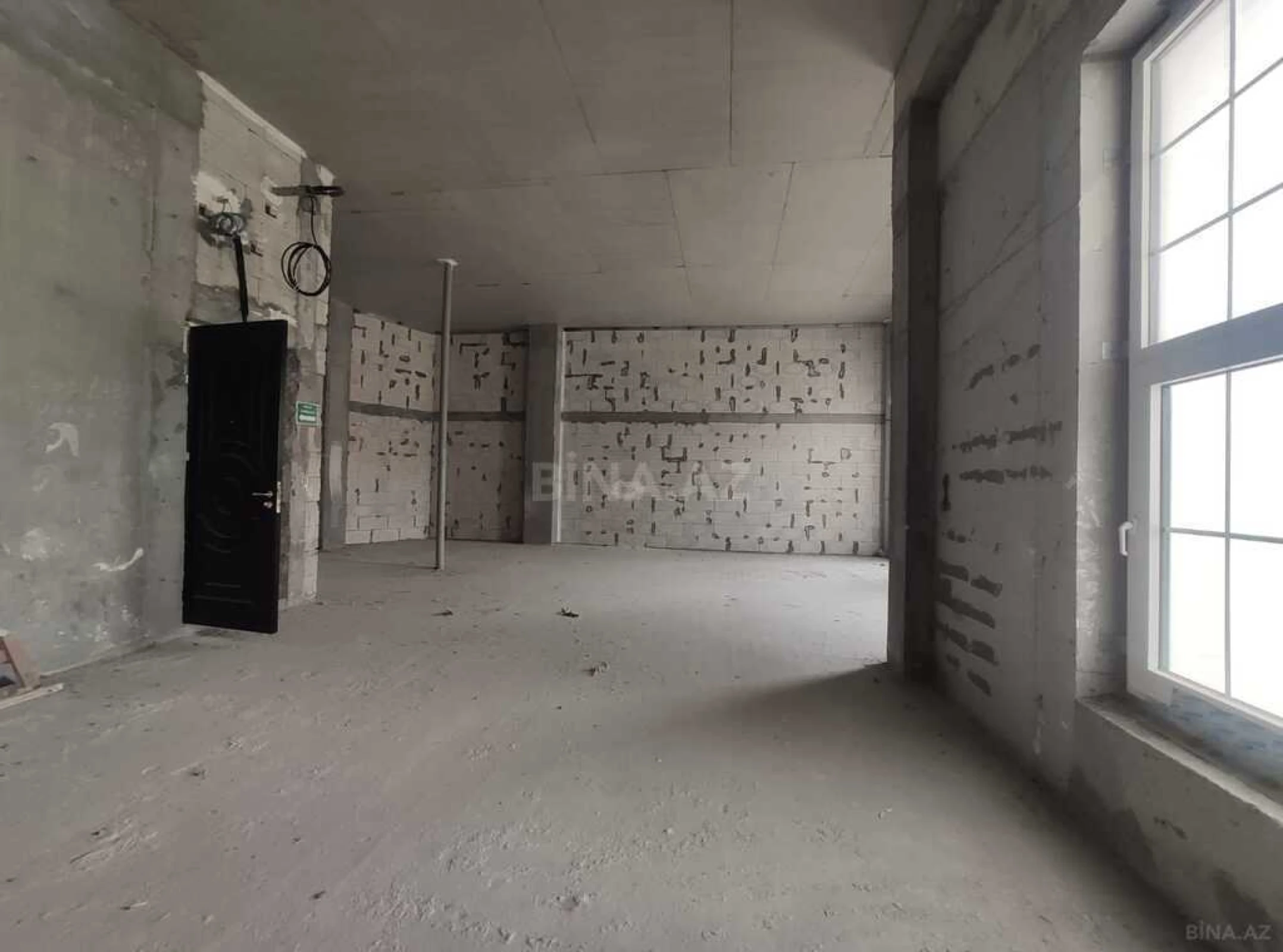 Kirayə verilir obyekt 250 m²