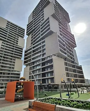 Satılır 3 otaqlı mənzil 110 m²