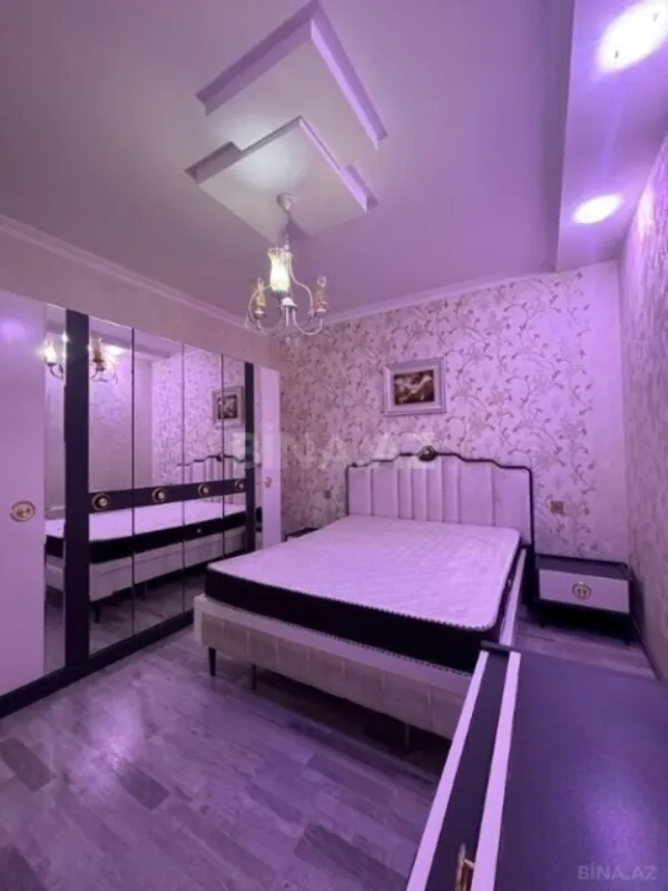 Satılır 3 otaqlı mənzil 110 m²