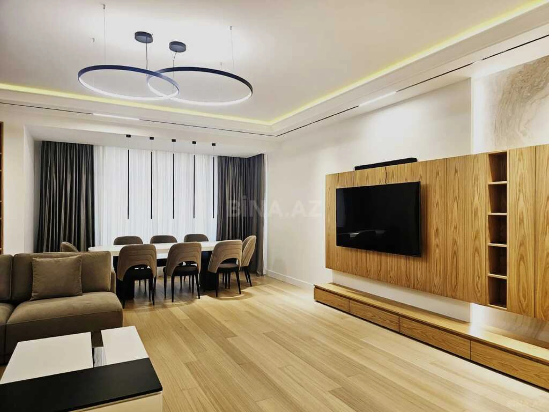 Kirayə verilir 3 otaqlı mənzil 171 m²