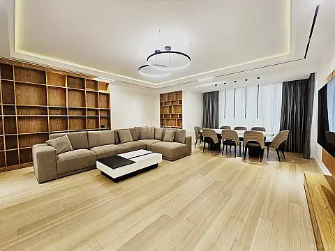 Kirayə verilir 3 otaqlı mənzil 171 m² — Bakı, Xətai 3 otaq 171.00 m²