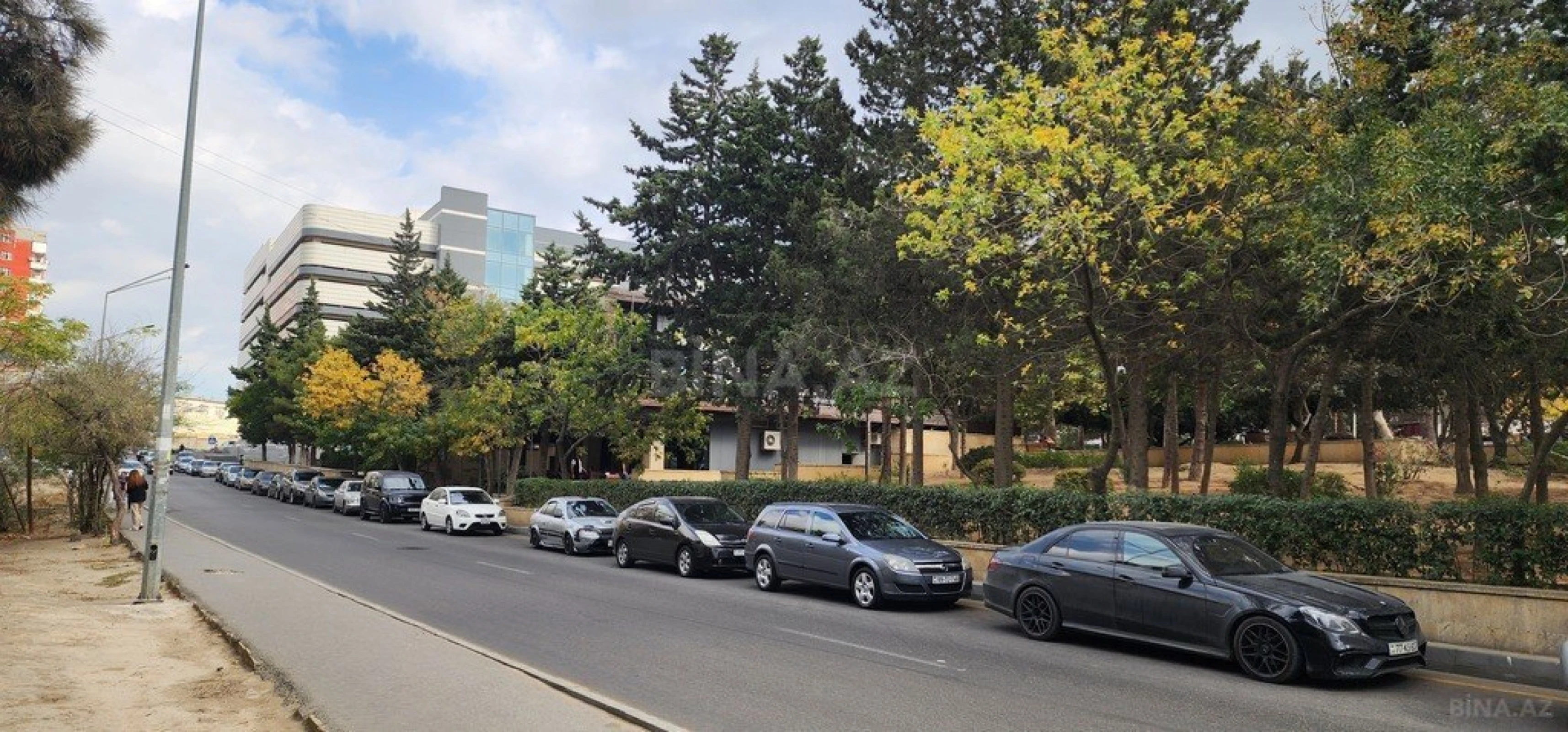 Satılır obyekt 40 m²