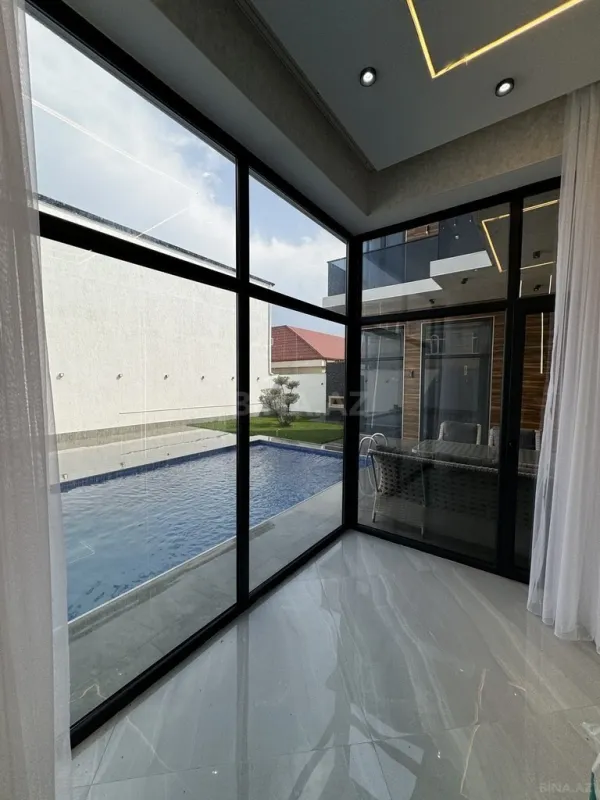 Satılır 5 otaqlı həyət evi 225 m²