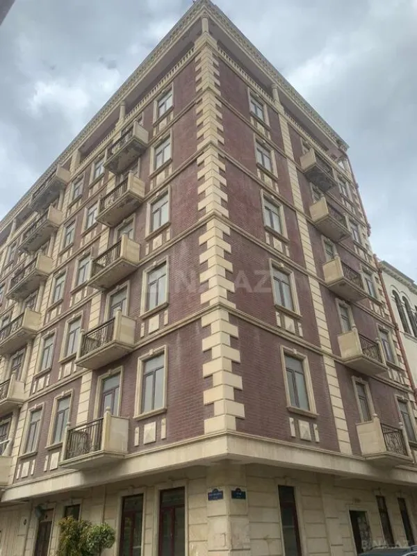 Satılır obyekt 2000 m²