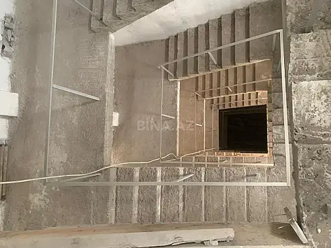 Satılır obyekt 2000 m²