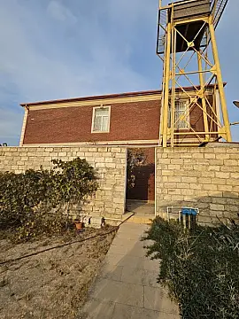 Satılır 6 otaqlı həyət evi 320 m²