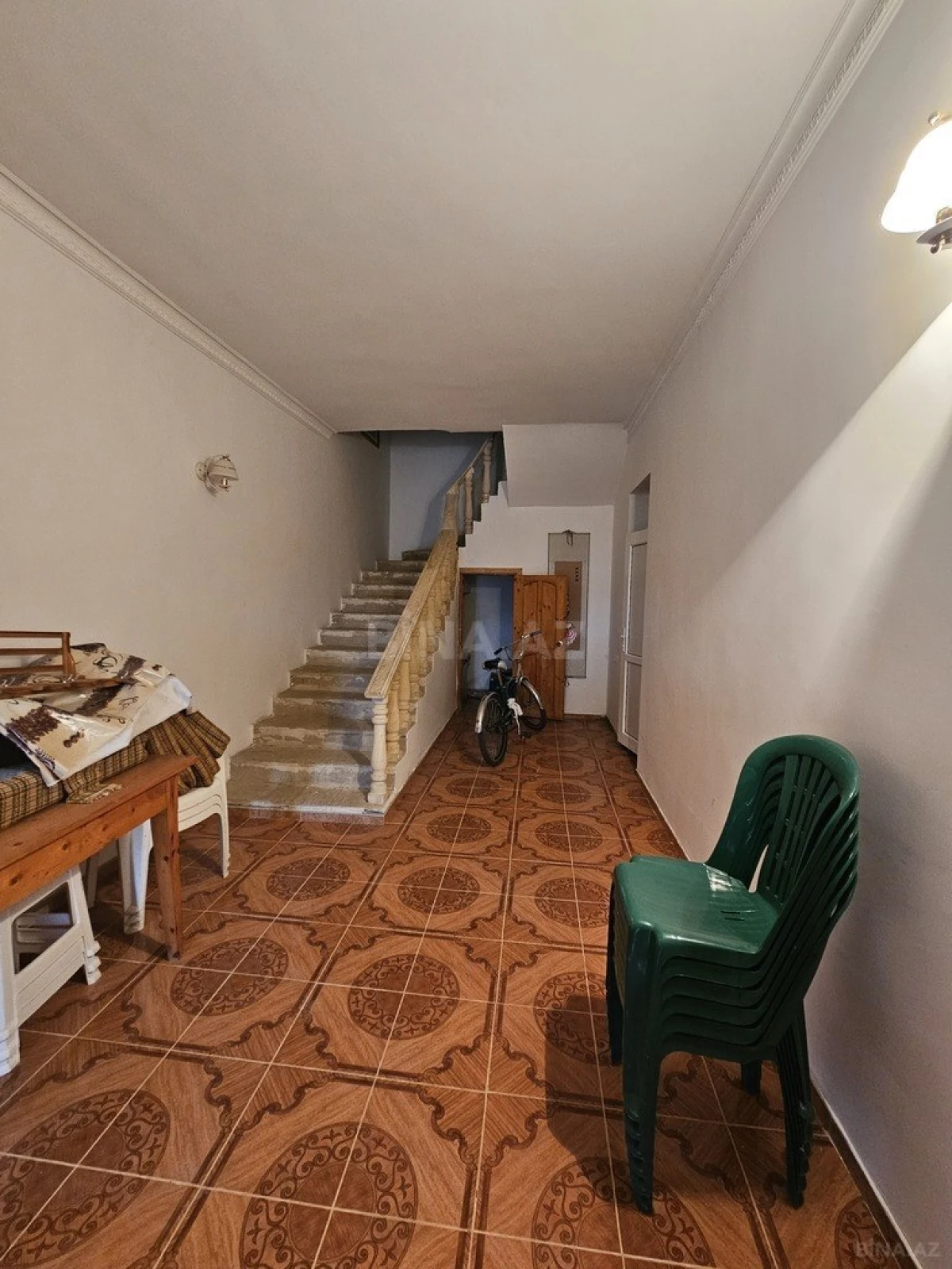 Satılır 6 otaqlı həyət evi 320 m²