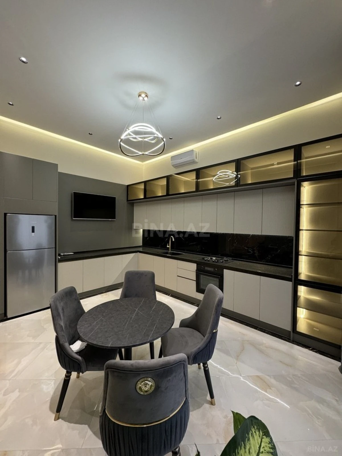 Satılır 4 otaqlı həyət evi 160 m²