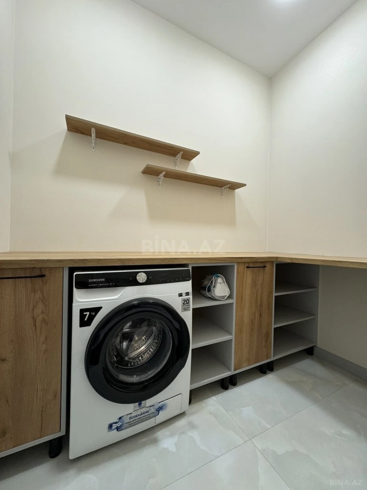 Satılır 4 otaqlı həyət evi 160 m²