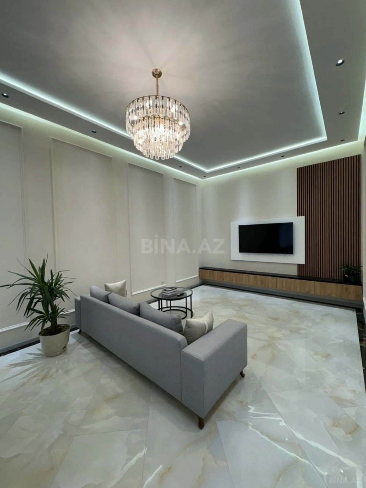 Satılır 4 otaqlı həyət evi 160 m²