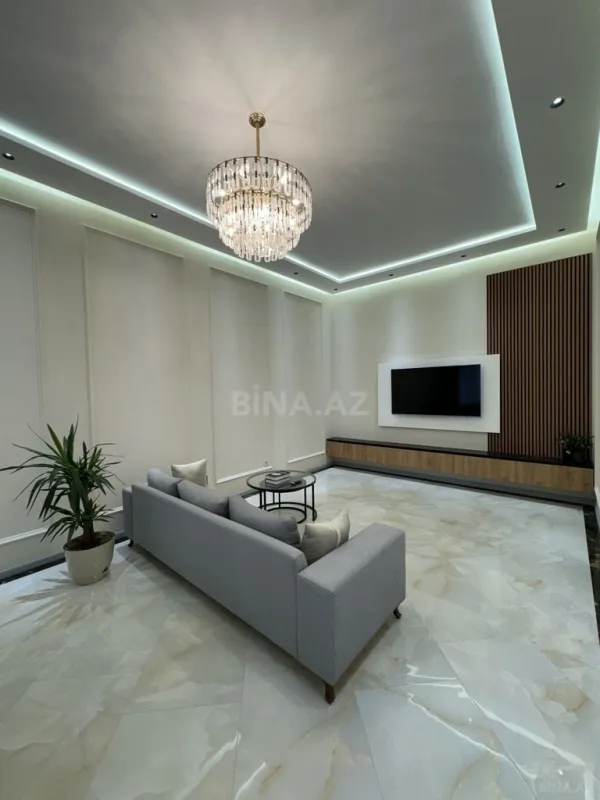 Satılır 4 otaqlı həyət evi 160 m²
