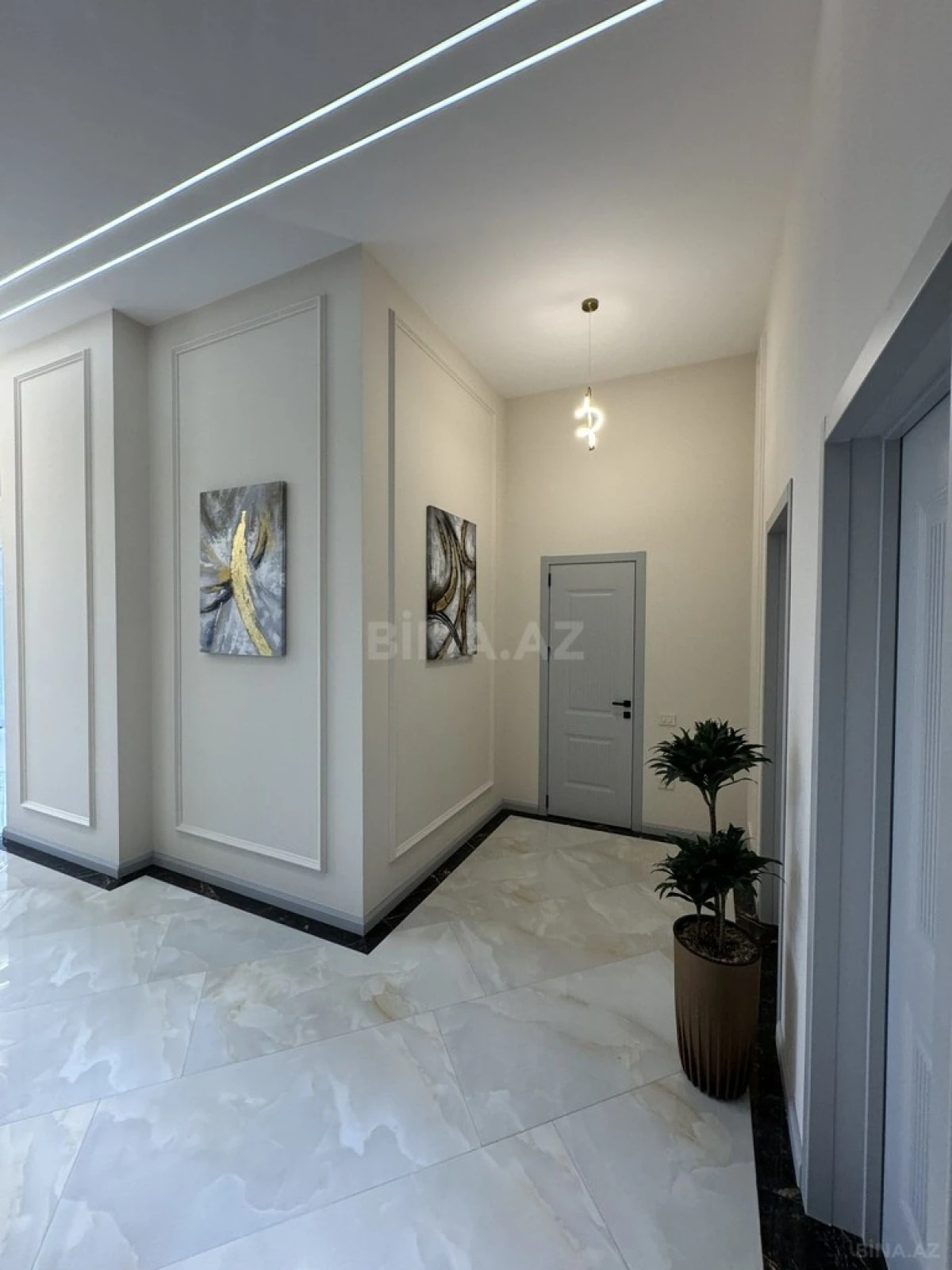 Satılır 4 otaqlı həyət evi 160 m²